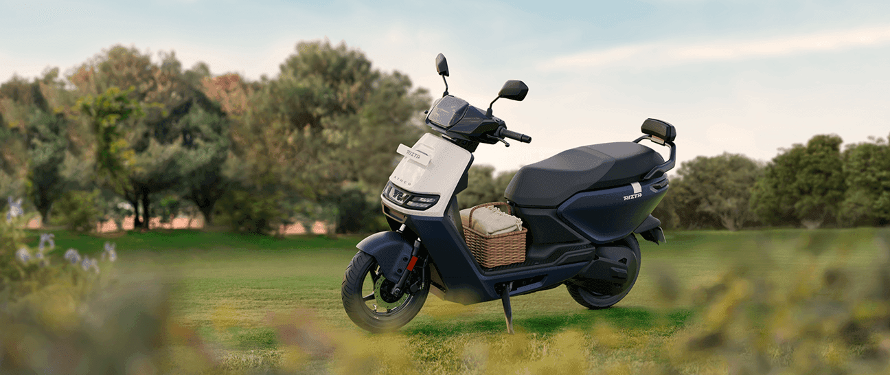 Ather Rizta vs TVS iQube: Choosing the Right Electric Family Scooter